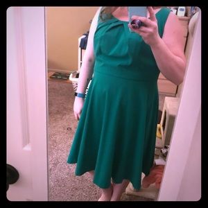 Green plus size dress 16w